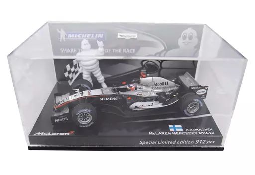 田子美紀さん⭐︎楕円形のドット模様プレート 田子美紀 ガラス展