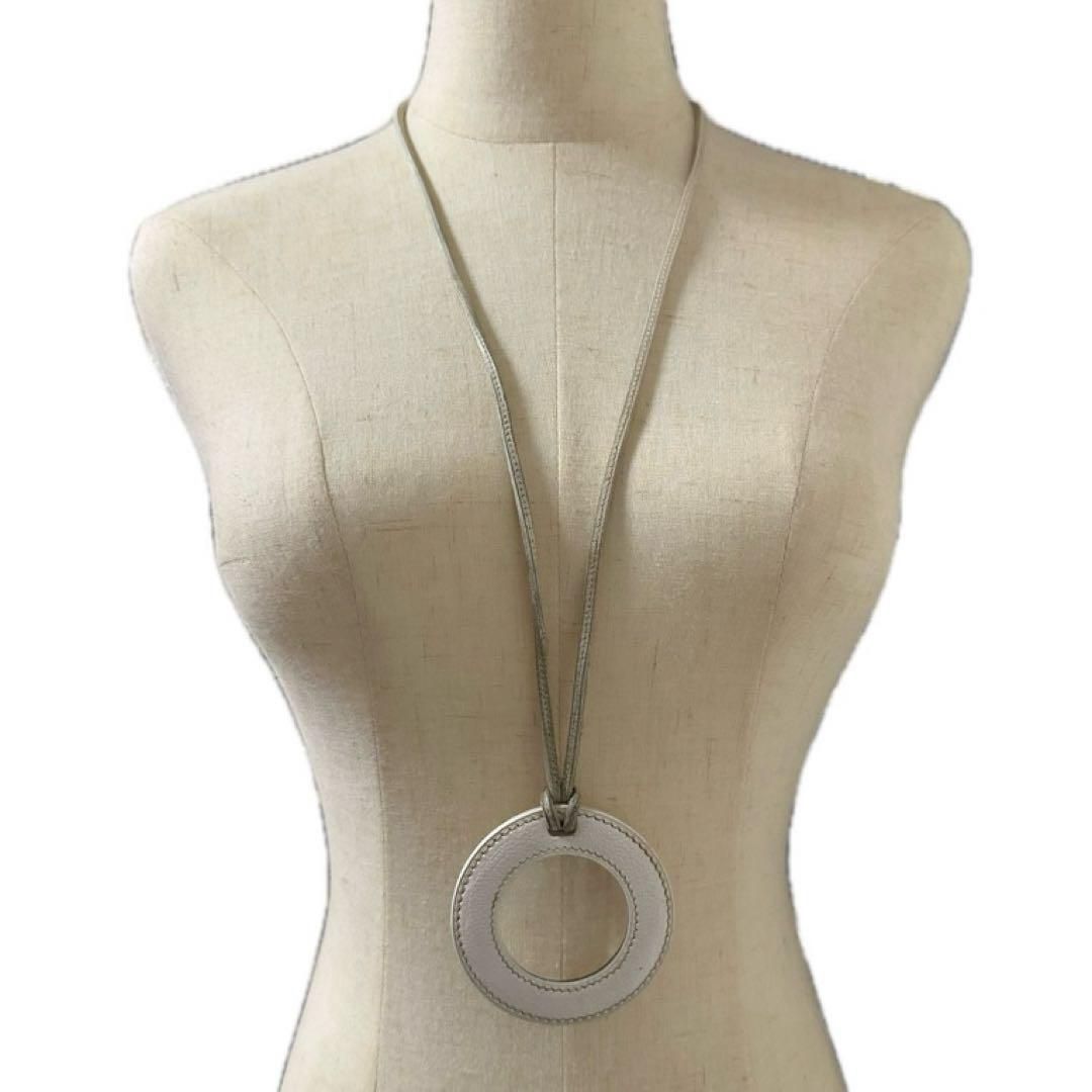 エルメス HERMES ルーペ ネックレス 点眼鏡 サークル レザー 大人気