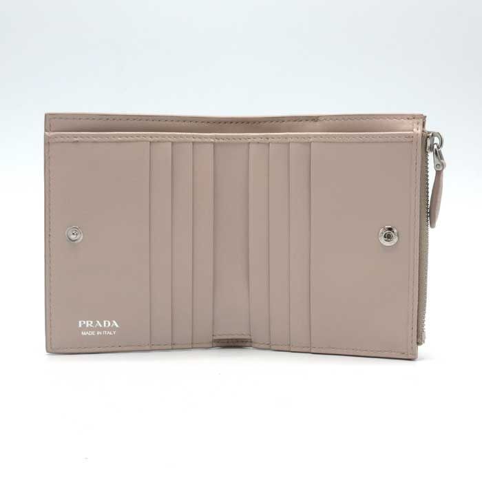 二つ折り財布 小銭入れ有り