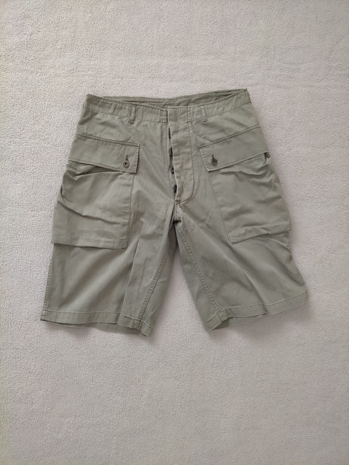 OSHKOSH カーゴパンツ ミリタリーデザイン モンキーパンツ OSHKOSH カーゴパンツ ミリタリーデザイン モンキーパンツ