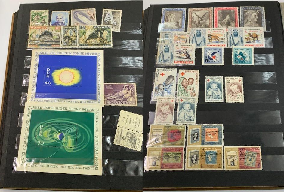 レア切手海外、外国 切手収集 使用済み含む 動物シリーズ、金箔切手等200枚以上