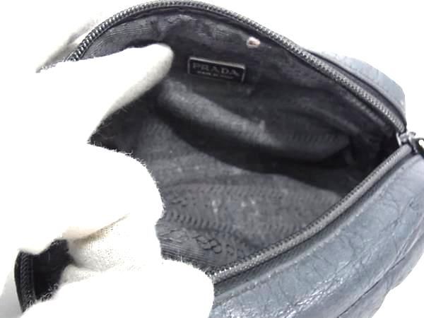 美品✨ PRADA プラダ レザー ポーチ マルチケース 小物入れ ブラック系 PRADA プラダ ポーチ マルチケース 型押しロゴ 小物入れ レザー