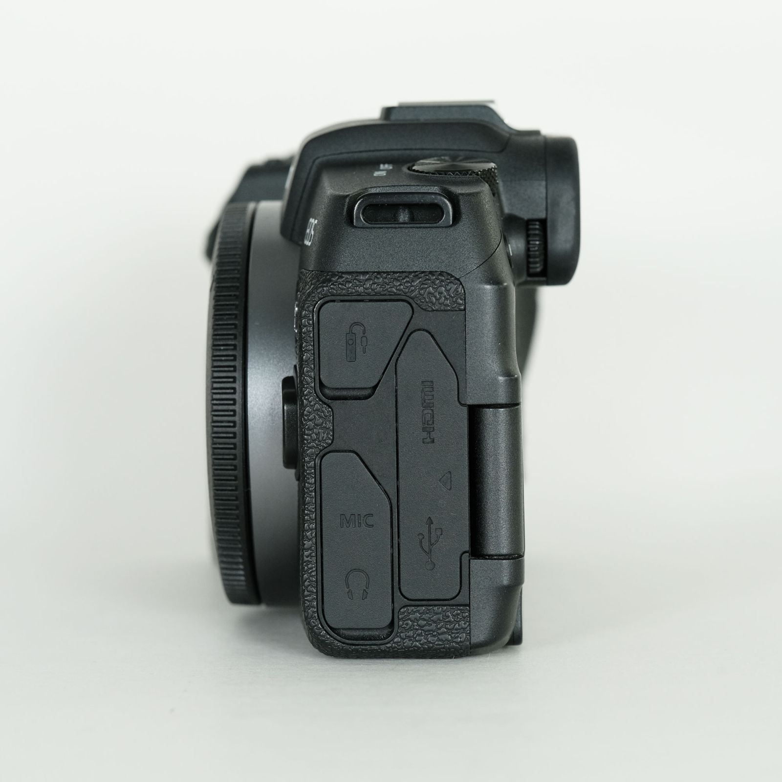Canon EOS RP ボディ/ L型ブラケット付き 美品｜バッテリー2個｜L型プレート付] Canon EOS RP [ボディ