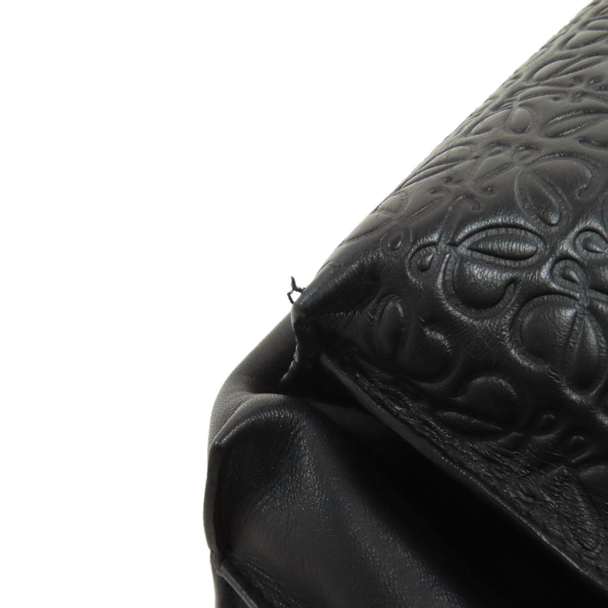 ロエベ アナグラム