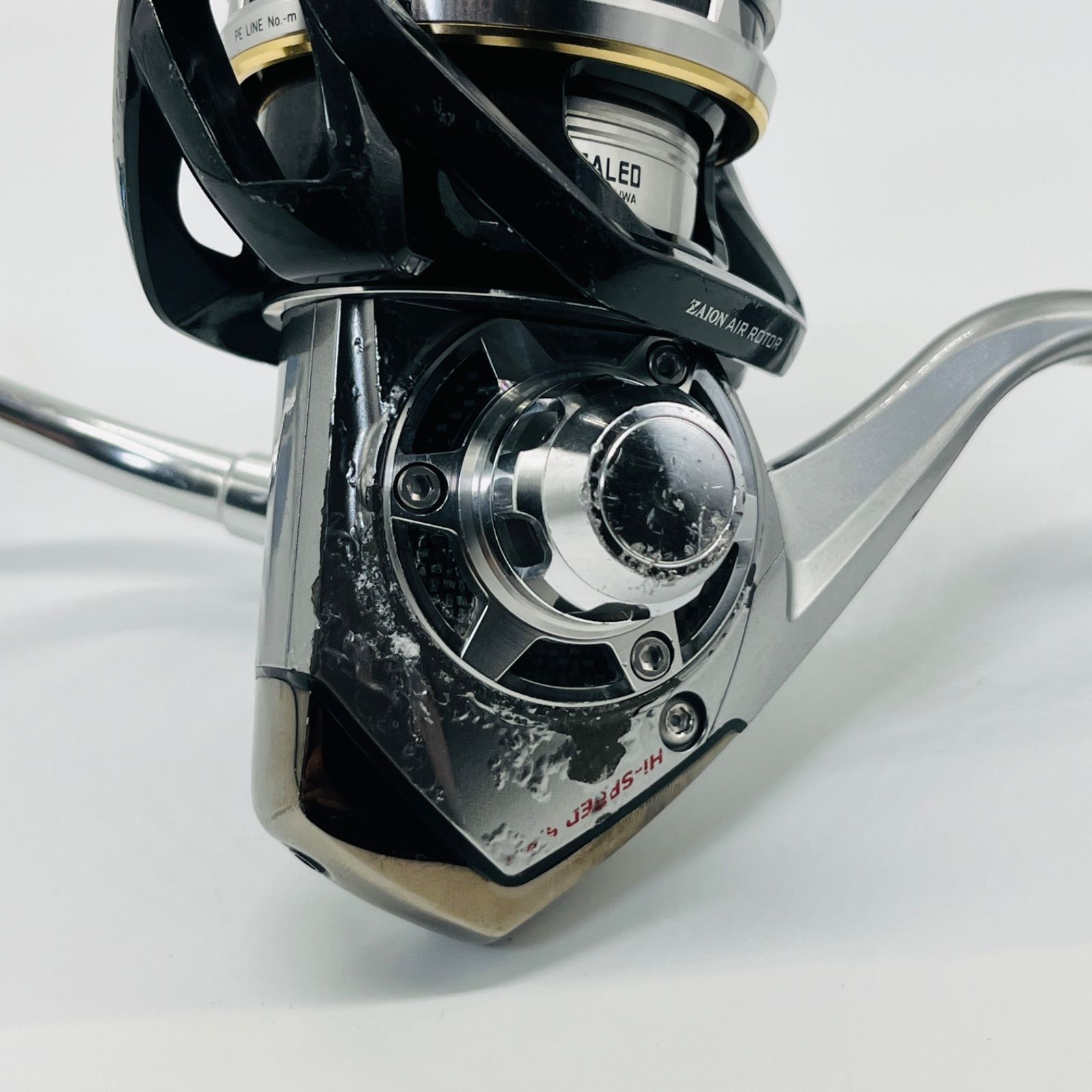 美品 ダイワ 10ソルティガ DAIWA SALTIGA 5000H スピニングリール 10