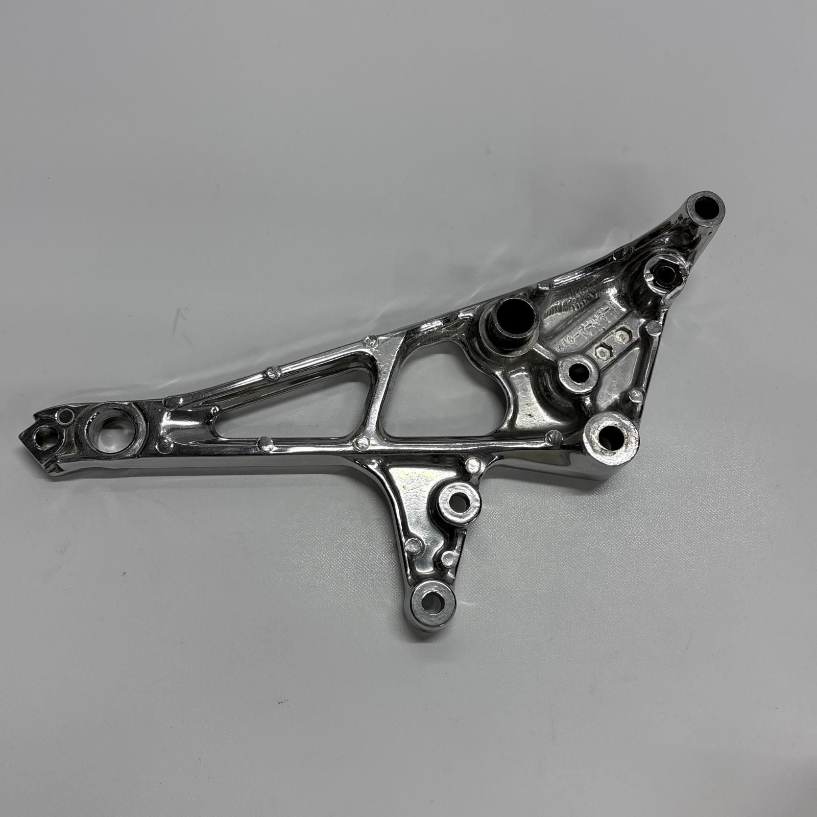 HONDA CBX400F CBX550F ステッププレート 右 バレル研磨済 ホンダ