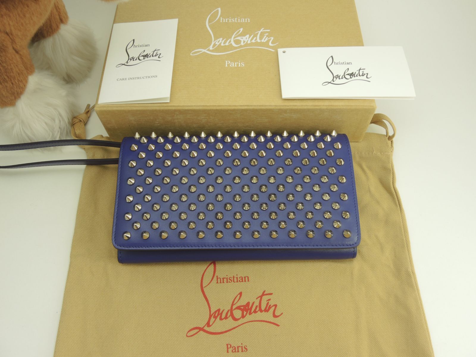 クリスチャンルブタン スタッズ クラッチバッグ タブレットケース 黒