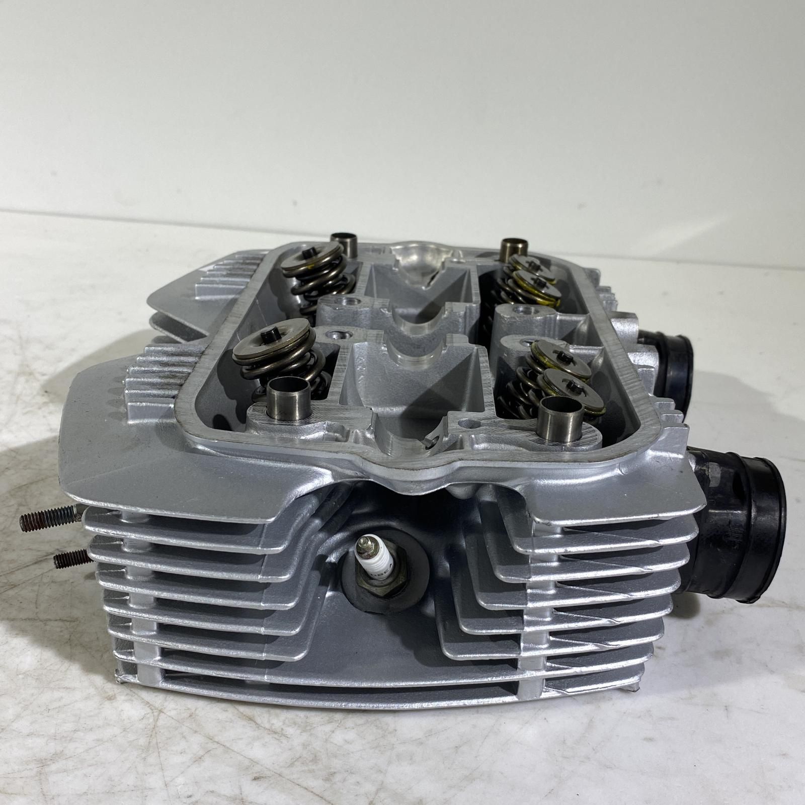 HONDA CB250T/CB400T シリンダーヘッド - メルカリ