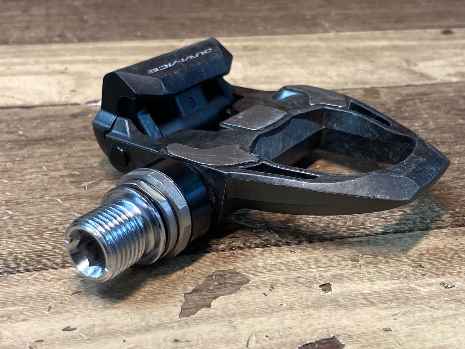 DURA-ACE