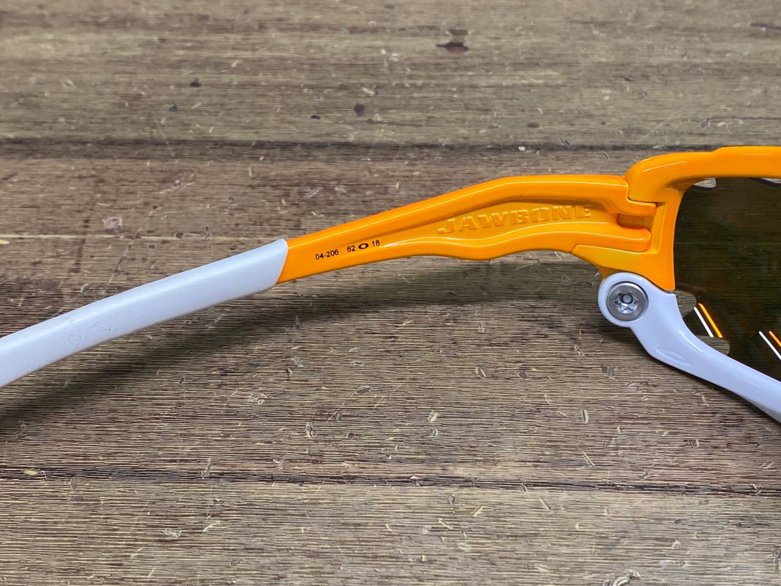 オークリー OAKLEY