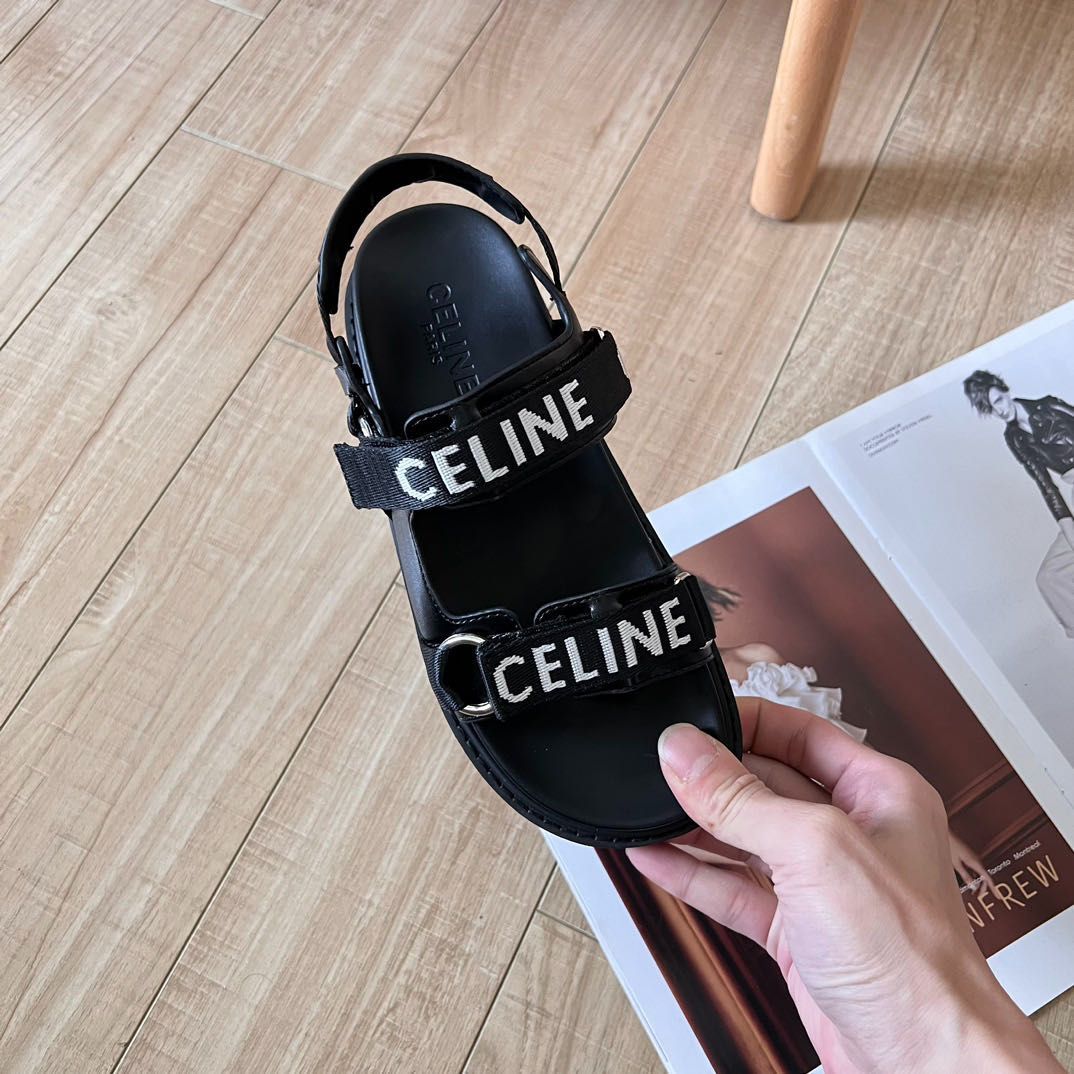 未使用 セリーヌ CELINE サンダル バルキーアウトドアサンダル スポーツサンダル 靴 シューズ ロゴ レザー ブラック - メルカリ