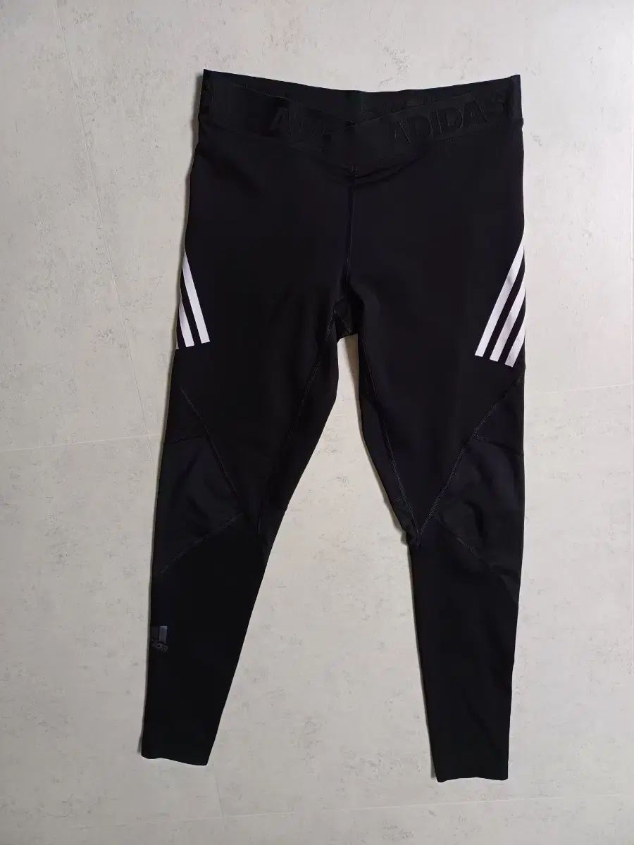 レディース adidas(アディダス) レギンス (全方向性スパンデックス 28 ー 29 )