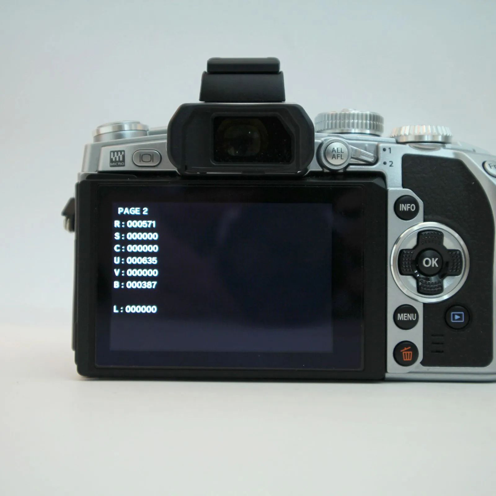 OLYMPUS オリンパス