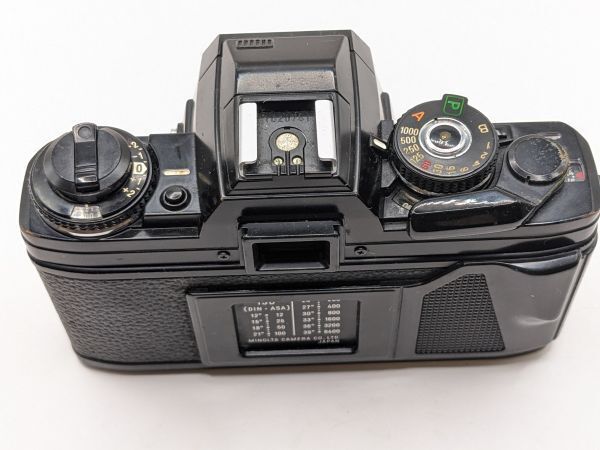 ボディ ブラック