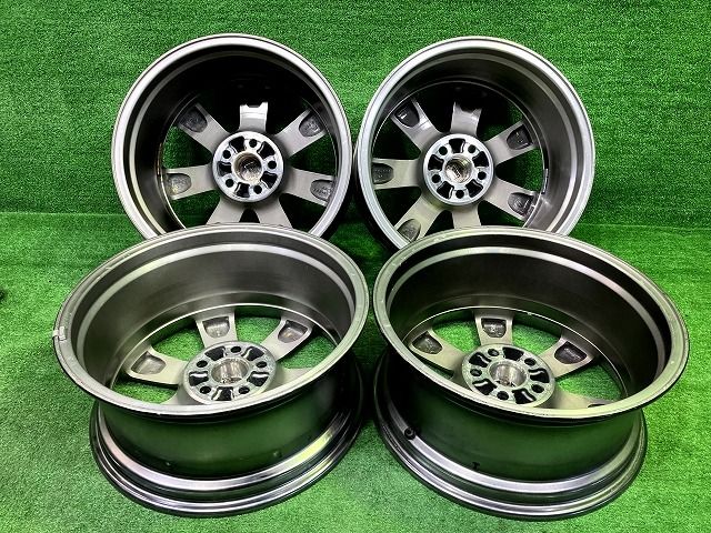 海外通販！ トヨタ TOYOTA 純正 トヨタ純正 GRS181 クラウン 18ｲﾝﾁ 8J 5穴 4本 114.3 50 【送料無料】