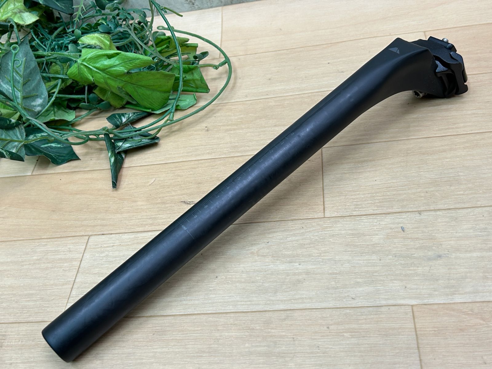 テルスポ イチ推し!! 上品!! CANYON S13 VCLS CF SEATPOST 27.2mm キャニオン カーボンシートポスト ロード ミニベロ クロス ピスト MTB 同梱発送承り中!! M-1489