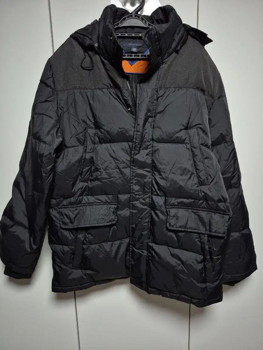 Tommy Hilfiger(トミーヒルフィガー) 正規品 ダウンジャケット 実際サイズ感 105 出品
