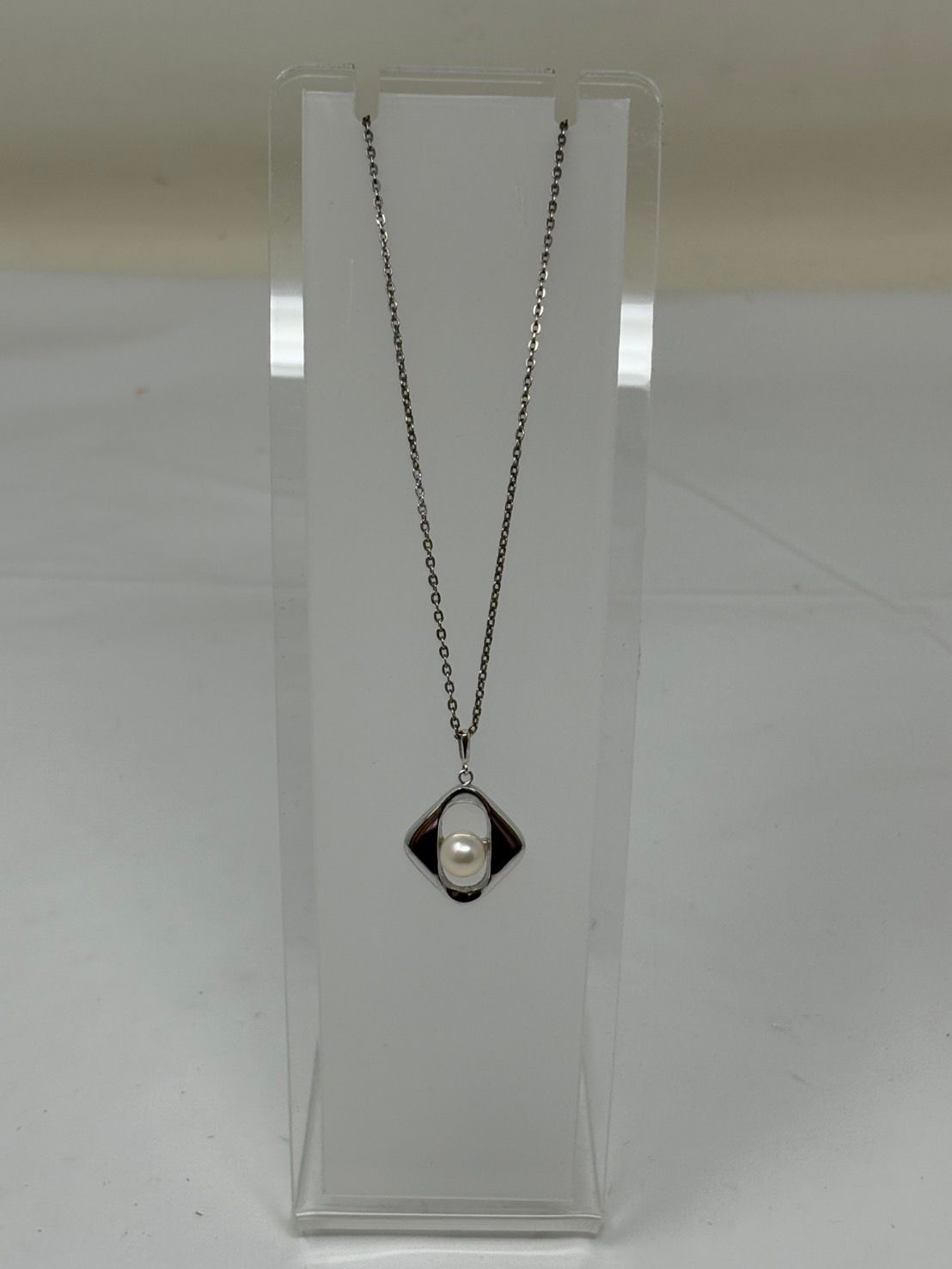 MIKIMOTO ペンダント 新品未使用 今月中までの出品‼️ MIKIMOTO 新品同様 ミキモト パール ペンダント ウォッチ 時計