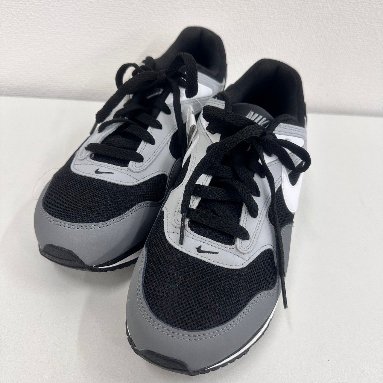【新品】NIKE AIR MAX CORRELATE 511416-011 ブラック ホワイト グレー 26.5cm