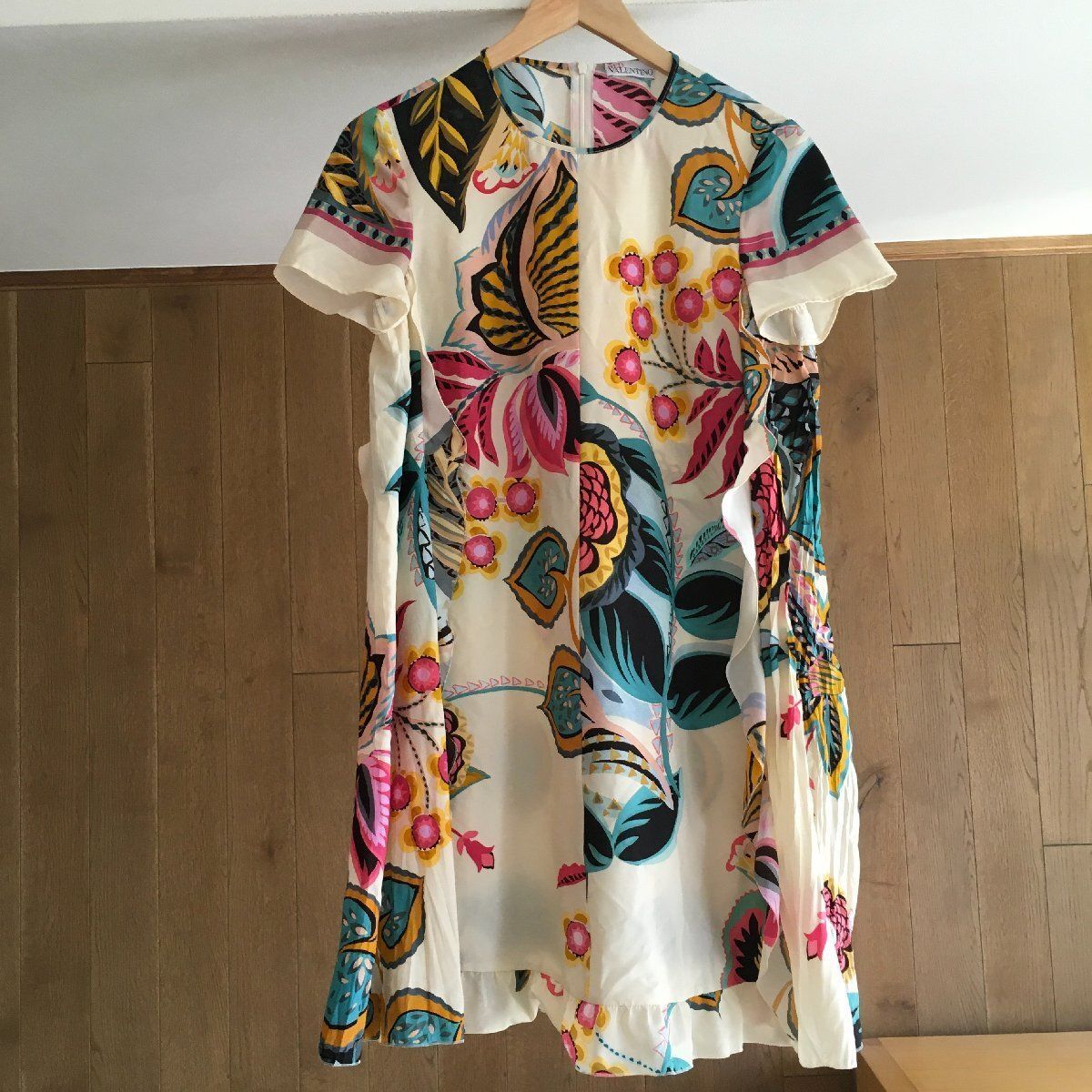 【新品未使用】redvalentino レッドヴァレンティノ 36 ワンピース RED VALENTINO レッドヴァレンティノ ワンピース｜Yahoo!フリマ
