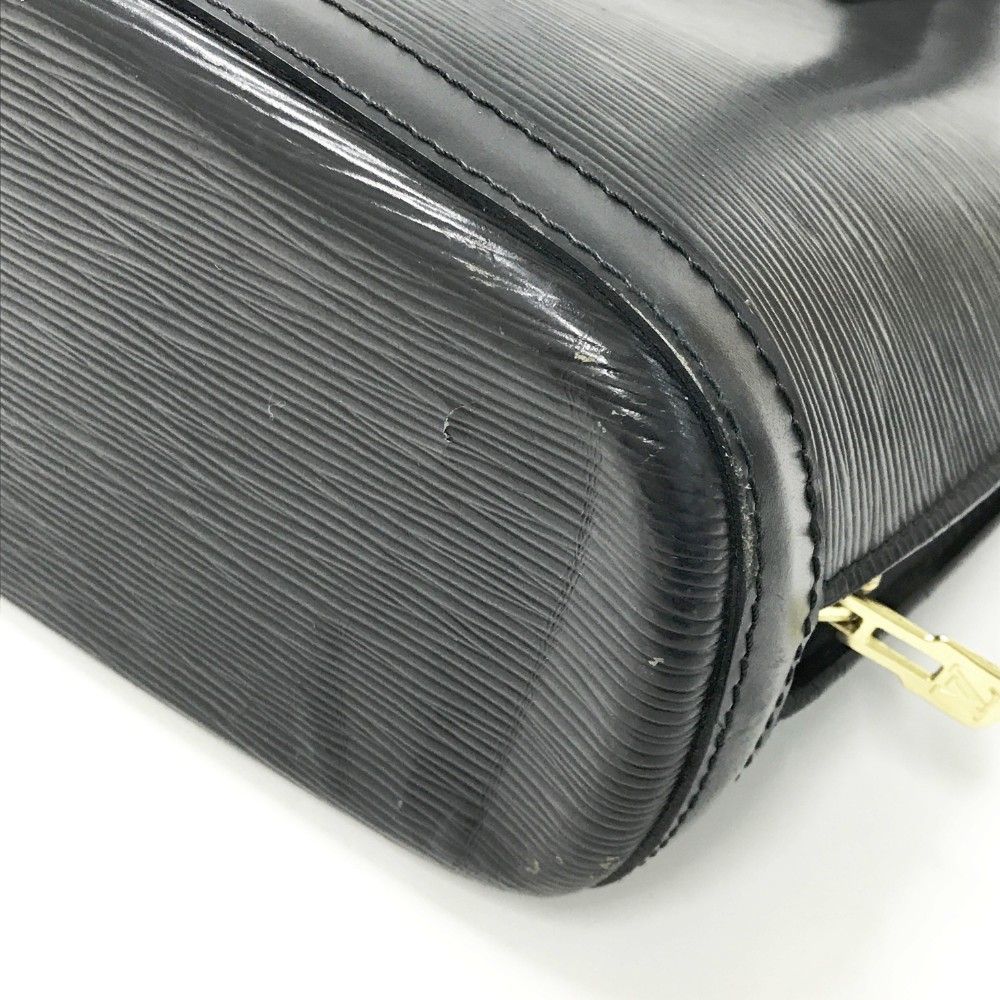 VI0945|M52282