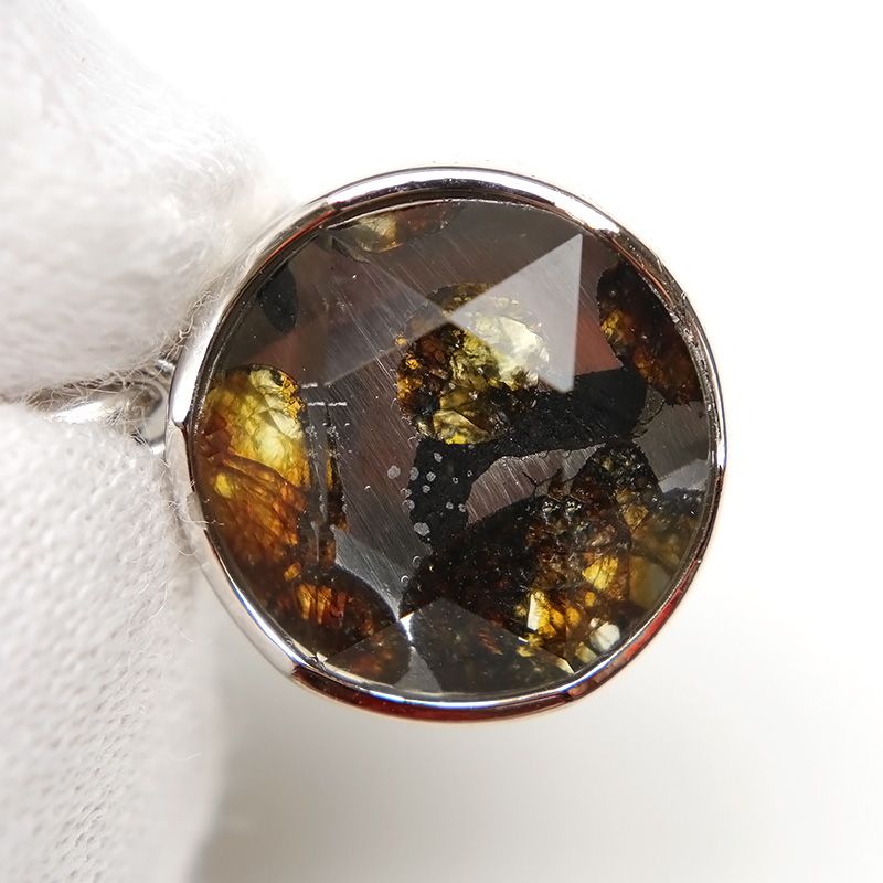 ケニア産 パラサイト セリコ隕石 ペンダントトップ 13mm No.318