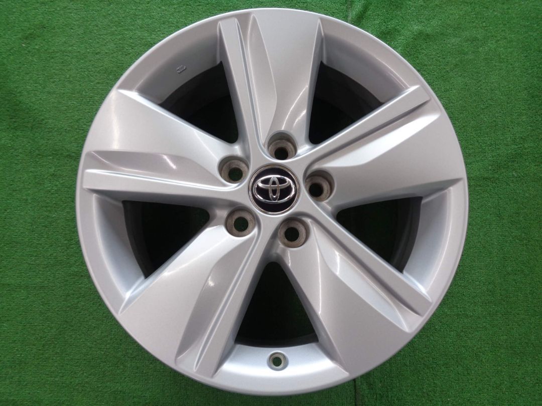 その数は300万点以上。 トヨタ 60系 ハリアー純正 ホイール 4本セット 7J-17 5H114.3 39 RAV4 TOYOTA 神奈川県 最安値通販!