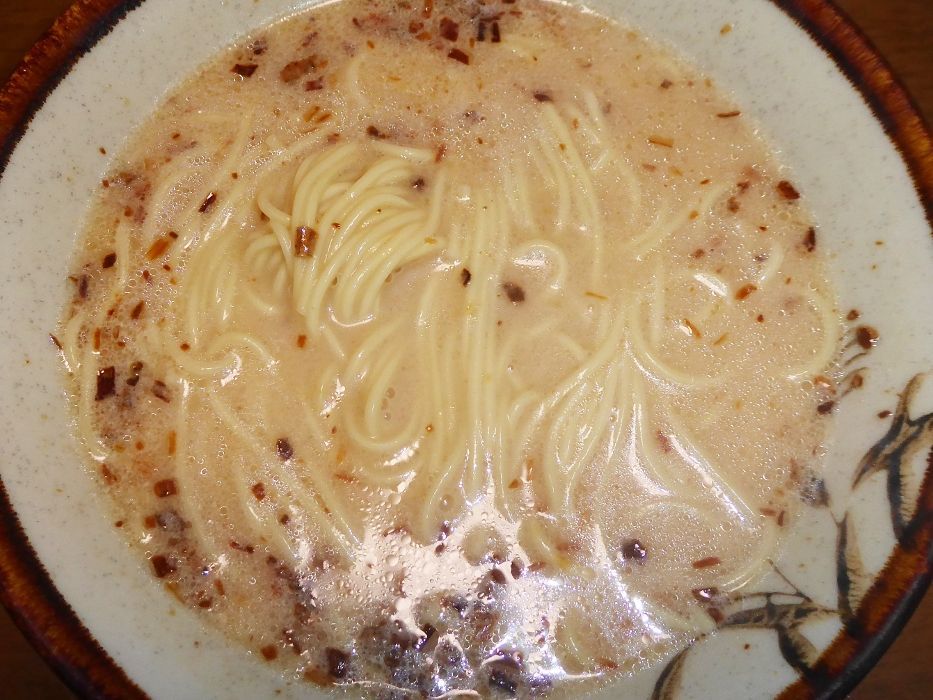 大特人気 うまかよー 鹿児島黒豚 とんこつラーメン焦がしネギ