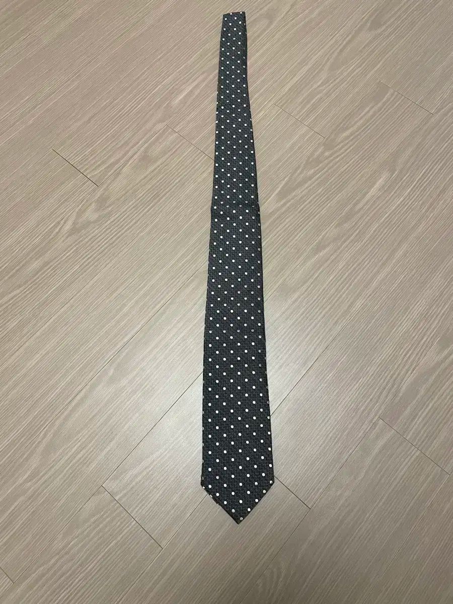 TOM FORD (トムフォード) シルク100％ ドット ネクタイ メンズ