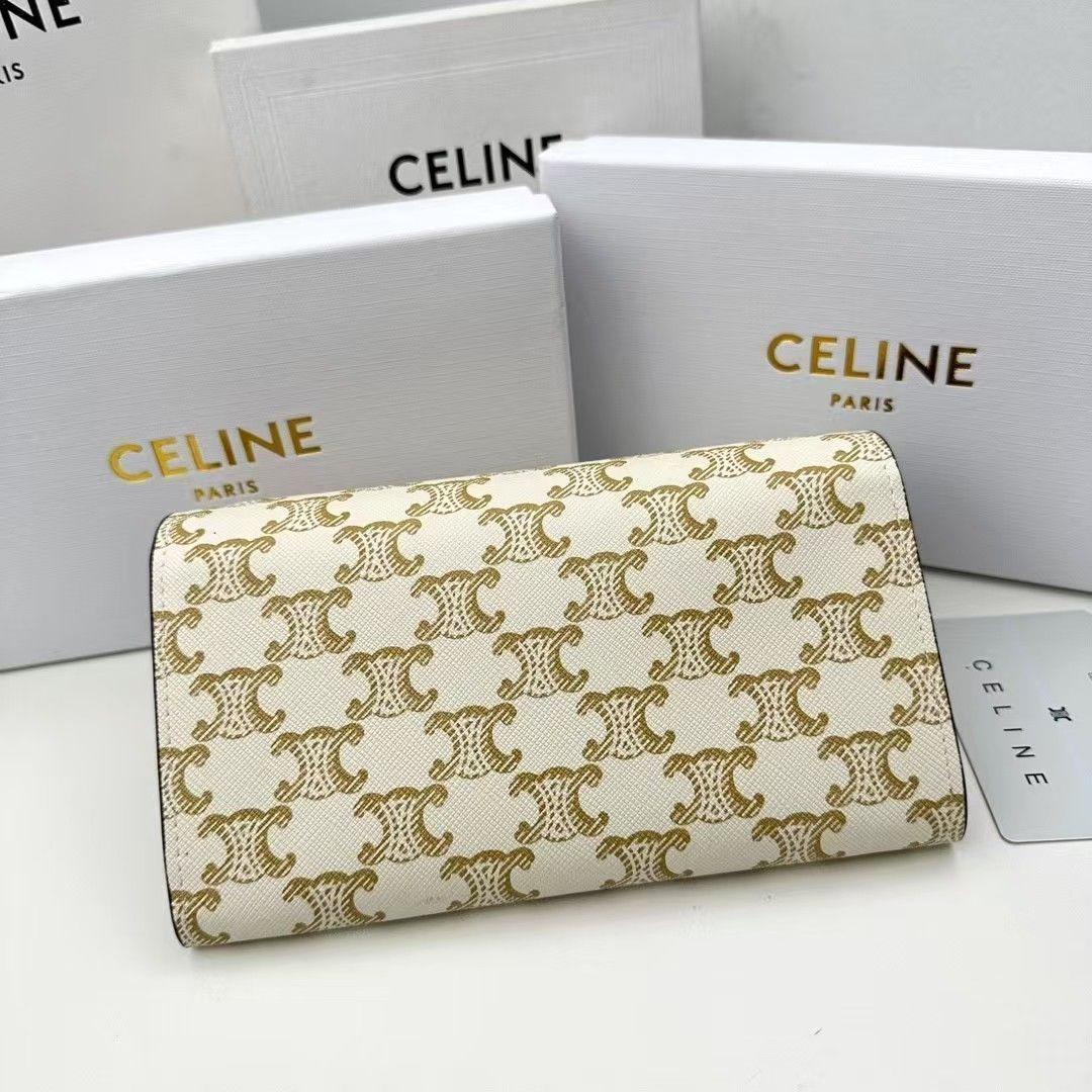 CELINE 新品未使用　財布 新品未使用 CELINE財布[本日特価|新品未使用品] - メルカリ