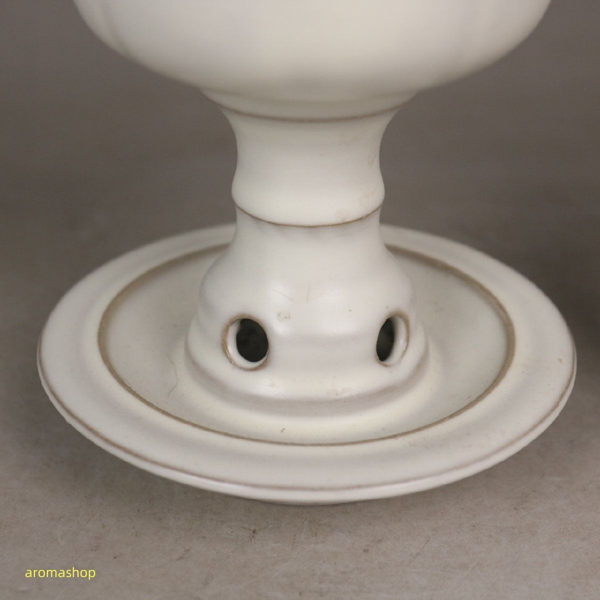 宋汝窯青釉鉄胎獅子油灯  装飾品 現代工芸品 美術品 置物 宋汝窯青釉鉄胎獅子油灯 装飾品 現代工芸品 美術品 置物