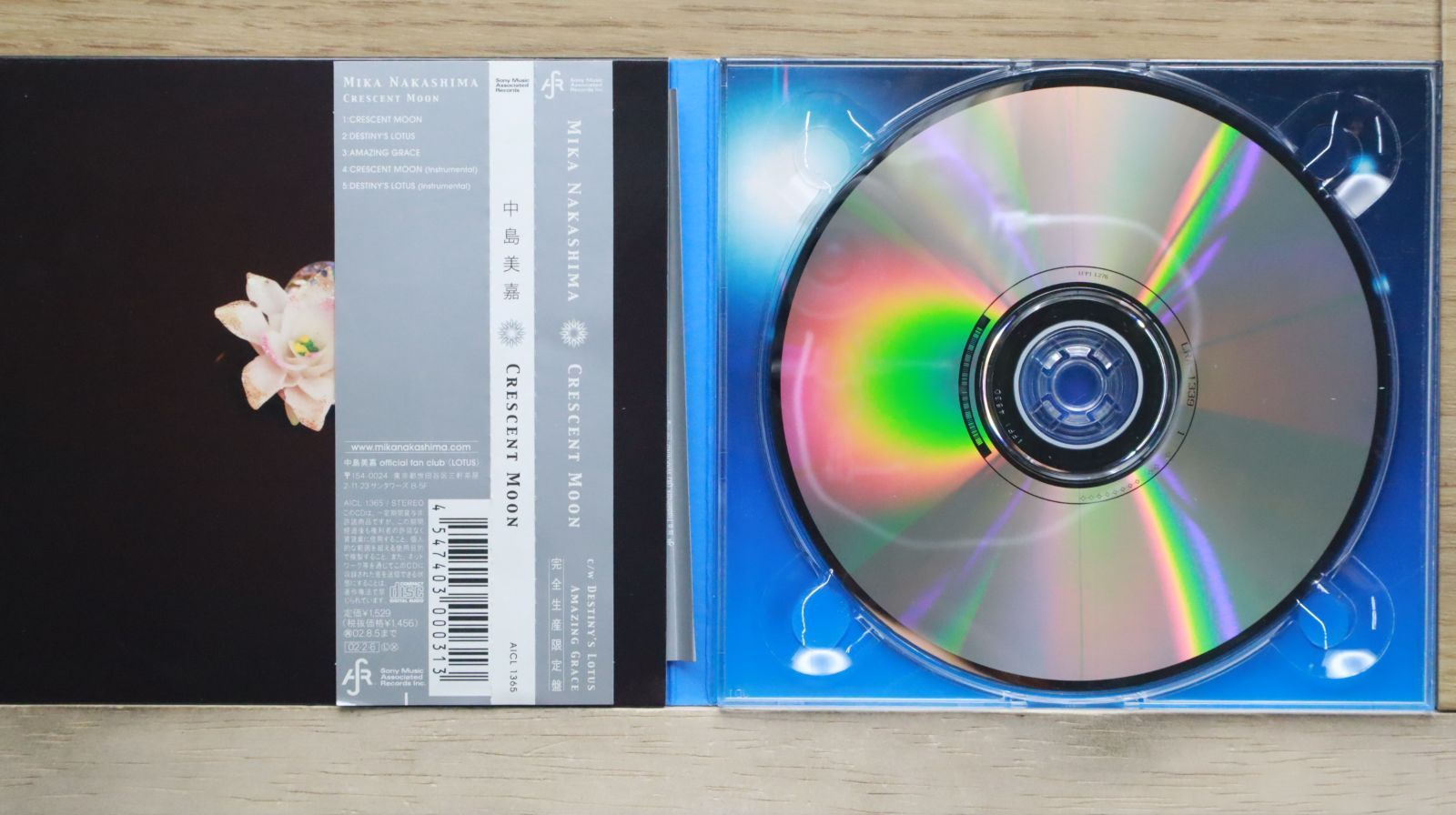 国内盤CD☆中島美嘉/Mika Nakashima□ CRESCENT MOON 【AICL1365
