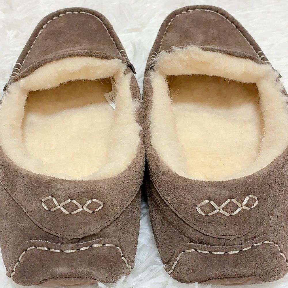 高級 UGG アグ モカシン アンスレー ANSLEY 25cm ブラウン 週末価格