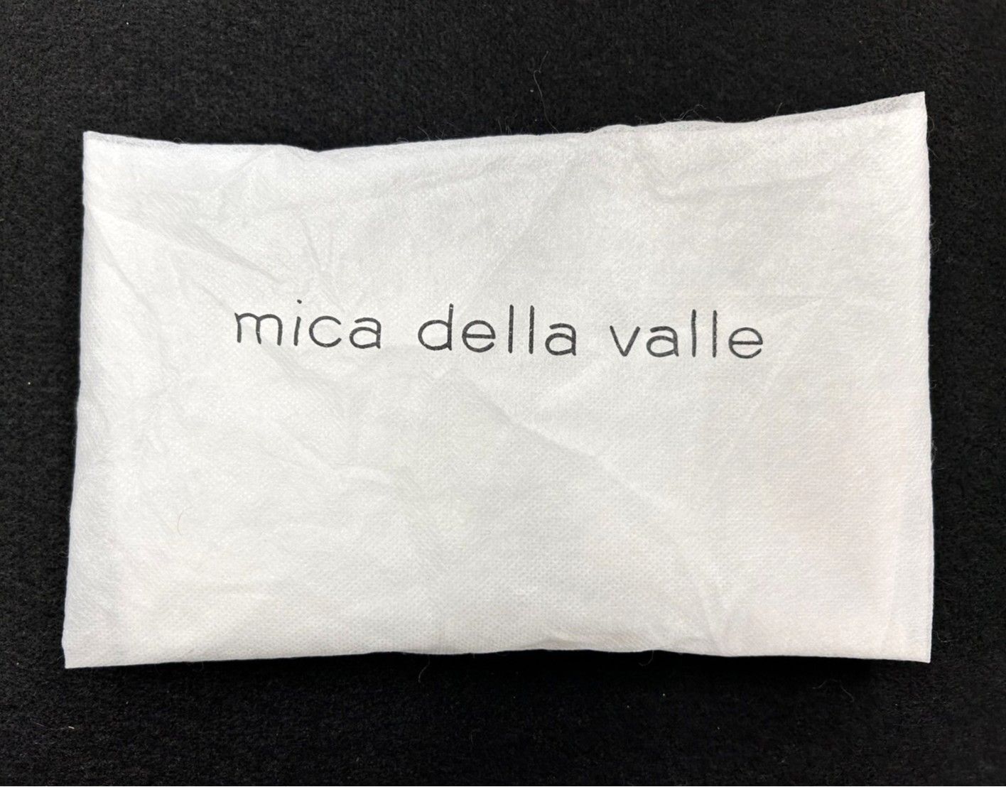 ▽mica della valle Monica ショルダーバッグ 00013 - メルカリ