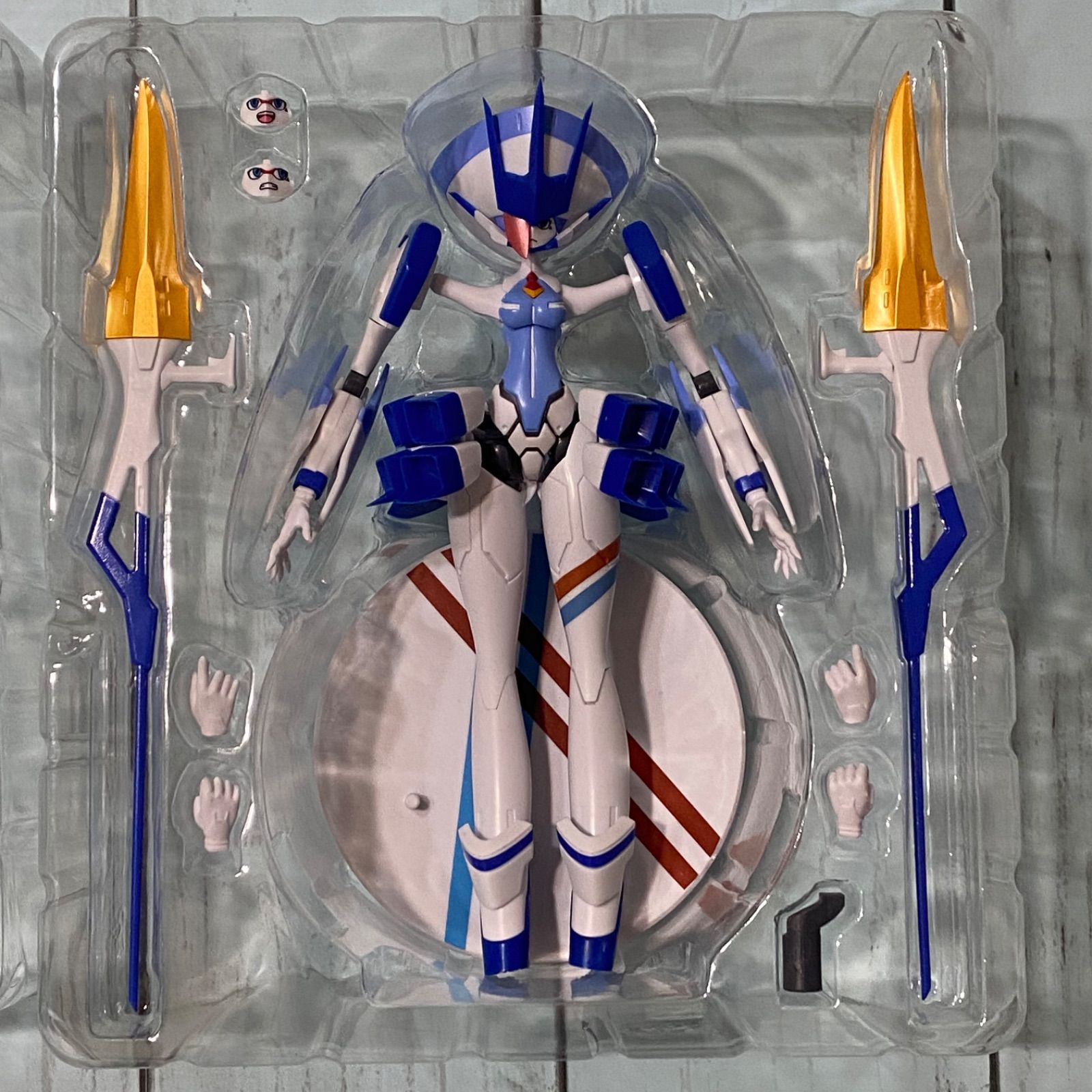 ROBOT魂 フィギュア ダーリン・イン・ザ・フランキス デルフィニウム バンダイ Amazon.co.jp: TAMASHII NATIONS ROBOT魂 ダーリン・イン・ザ