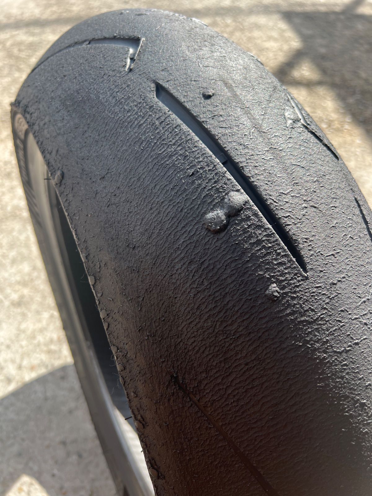 ピレリースーパーコルサV4 SC1 前後セット　リヤ200サイズ PIRELLI DIABLO SUPERCORSA V4 120/70ZR17 SC1/SC2 200/55ZR17