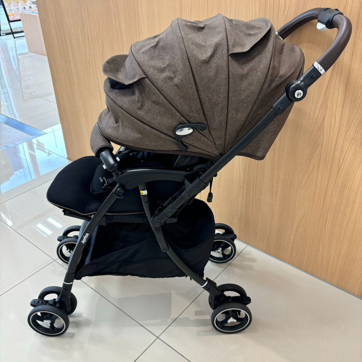 ラクーナ ビッテ クッション 限定モデル 2023 アップリカ ベビーカー
