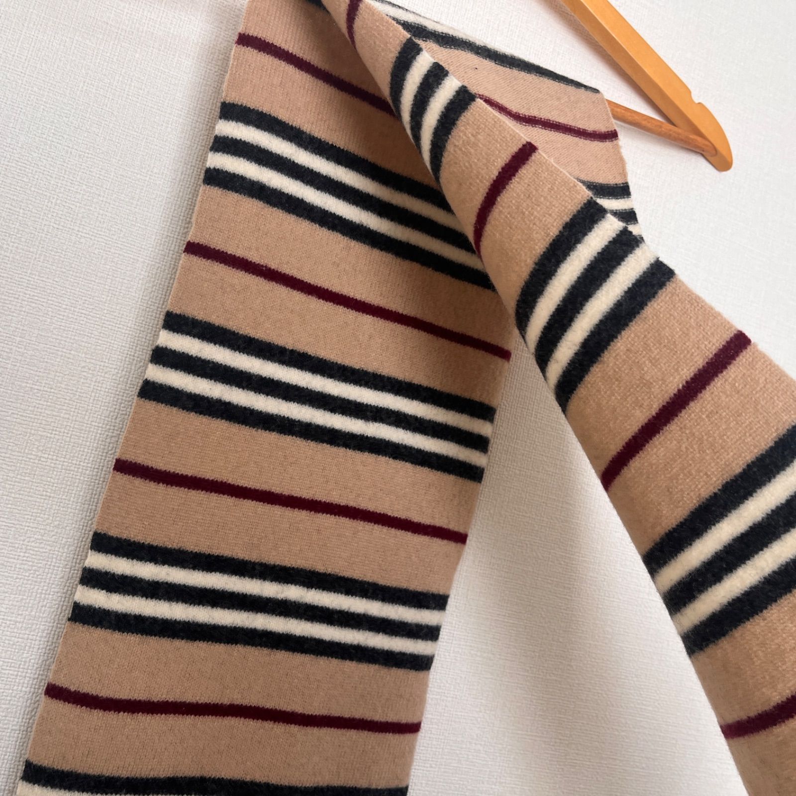 【大特価】BURBERRY  バーバリー　ボーダーマフラー　ウール　美品　最終価格　BIGセール　管理番号7