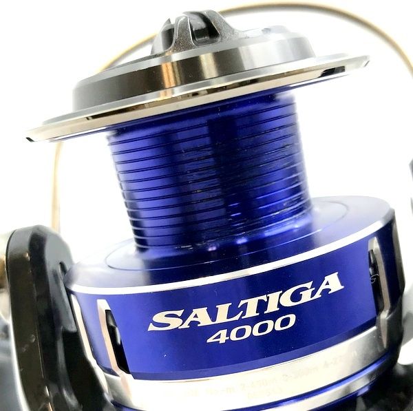 ダイワ 15ソルティガ 4000 DAIWA リール スピニングリールリール 釣り 釣具 00059543 TA0332 ◇