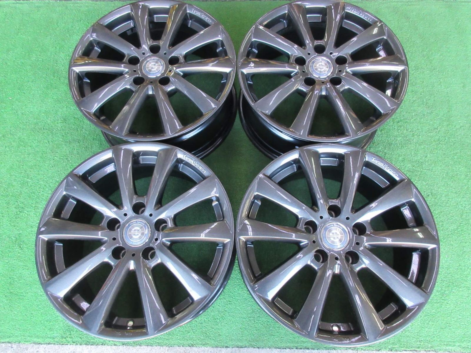 BMW用中古ホイール！ チームスパルコ ヴァローザ 7.5J-17 5H120 +35 