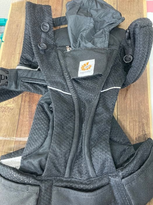 F4a 長期 抱っこ紐 ergobaby エルゴベビー OMNI BREEZE オムニブリーズ ブラック 現状品