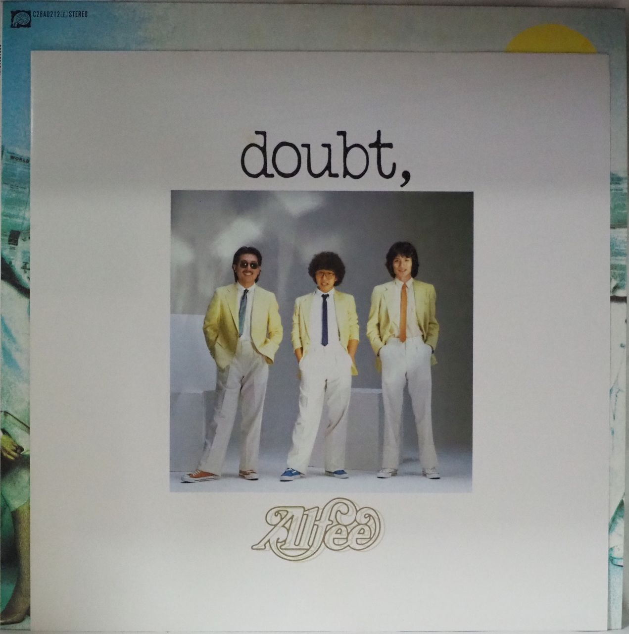 Alfee（アルフィー）／doubt,（初回プレス盤・特製ステッカー封入
