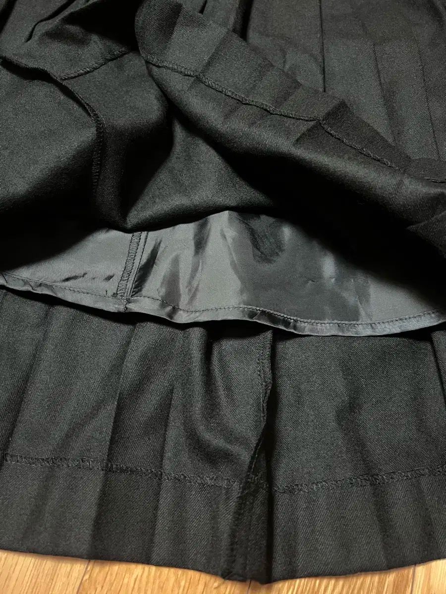 Nothing Written ナッシングリトゥン 黒 プリーツ ミディ ウールスカート M GULLKHAN_COM