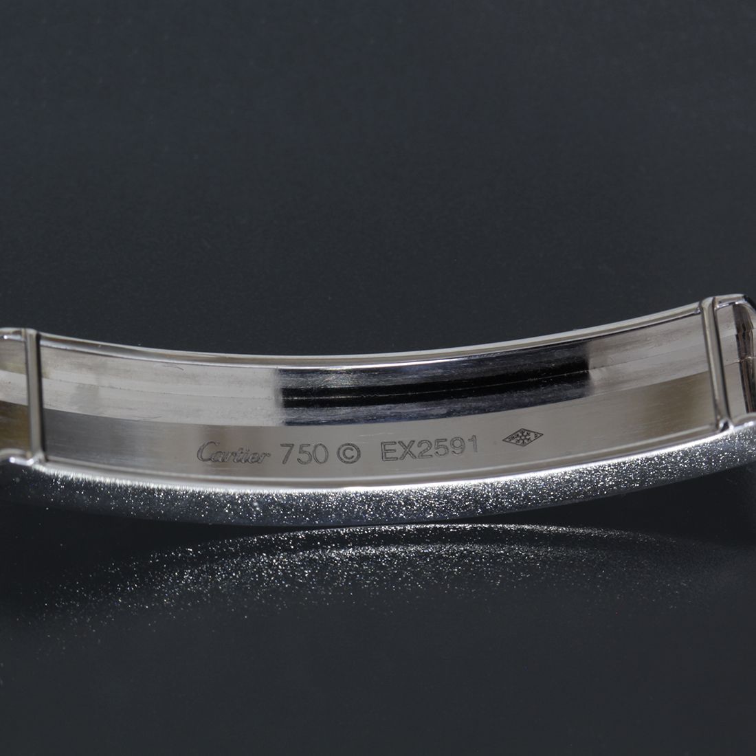 カルティエ ラブ ブレスレット レザー 美品 K18WG 特価 E1662 - メルカリ