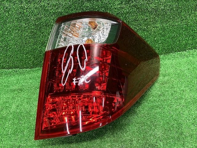 アルファード ANH25W 右テールランプ・テールライト 240S 4WD 7 アルファード ANH25W 右テールランプ・テールライト 240S 4WD 7