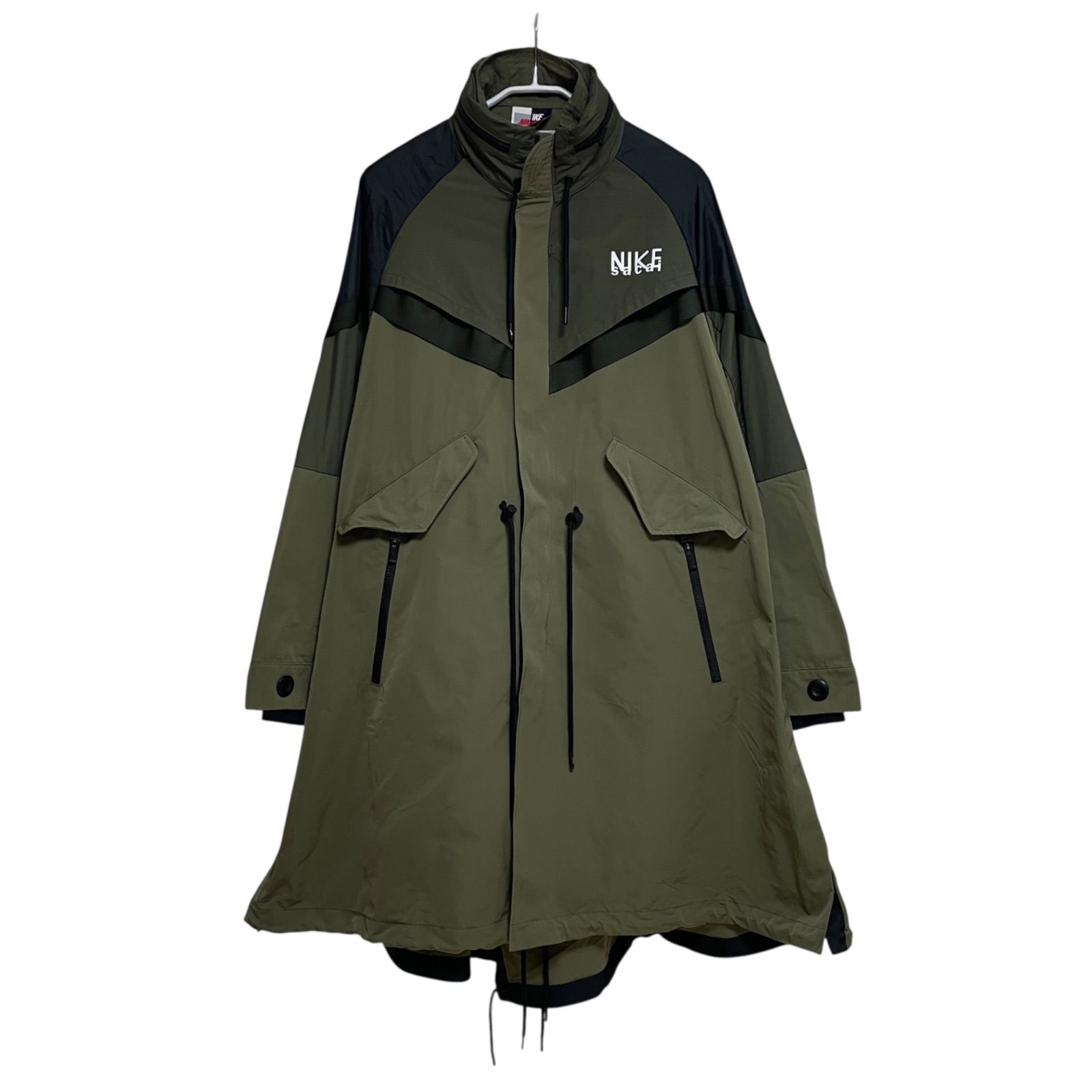 大人気！Nike x sacai ロングコート オリーブグリーン　Mサイズ 大人気！Nike x sacai ロングコート オリーブグリーン Mサイズ