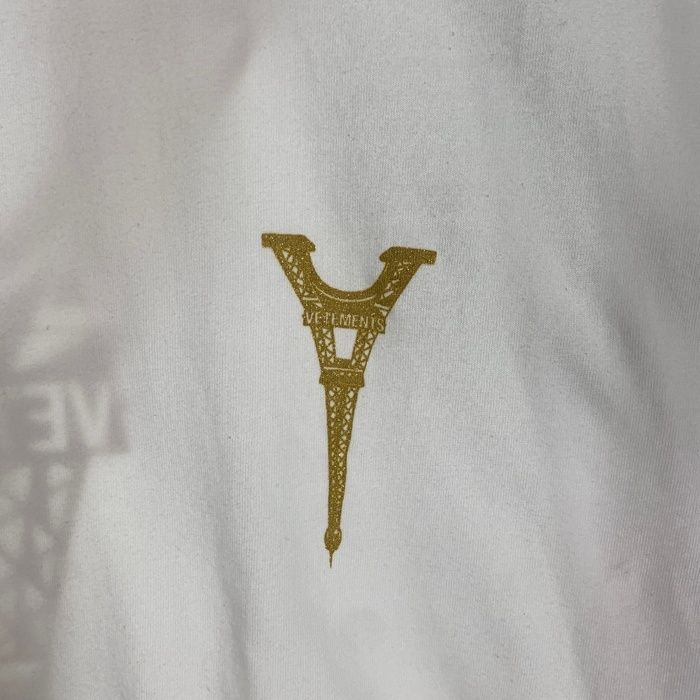 VETEMENTS ヴェトモン Eiffel Tower Logo T-Shirt エッフェル塔