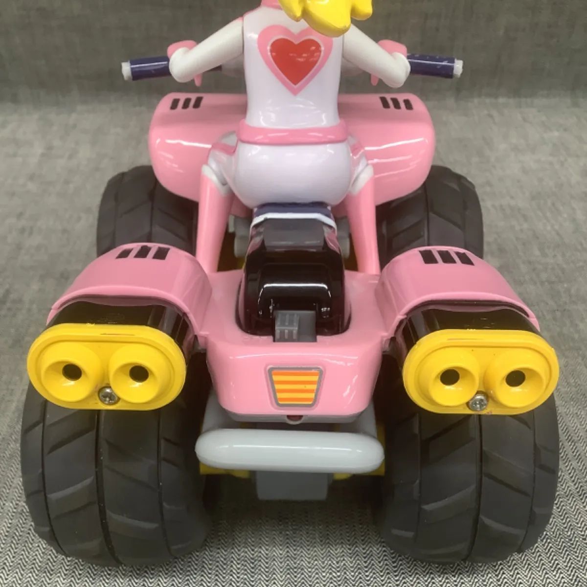 【ぴちぴちピーチ姫】マリオカート バギーR/C 激レア　ピーチ姫ver. ぴちぴちピーチ姫】マリオカート バギーR/C 激レア ピーチ姫ver