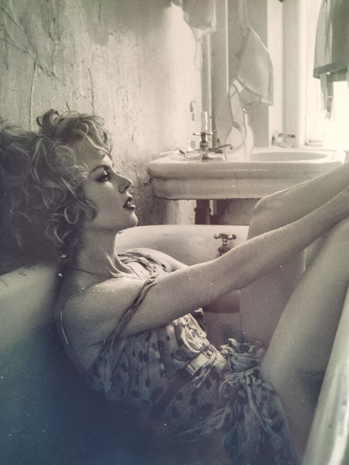 ニコール・キッドマン直筆サイン入り超 大型写真…Nicole Kidman 
