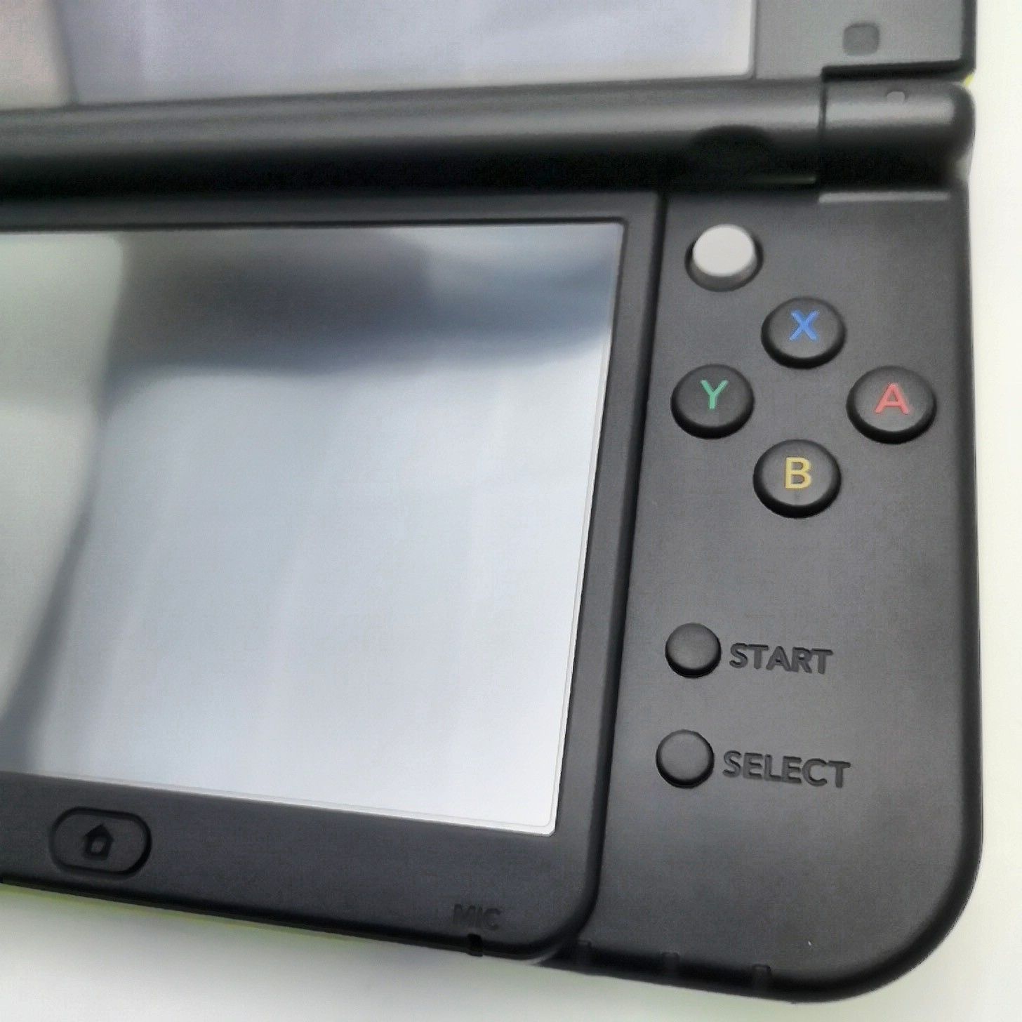 New Nintendo 3DSLL ライム×ブラック IPS液晶-